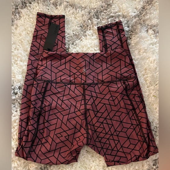 Savvi Athleisure Geo Leggings - Picture 2 of 8